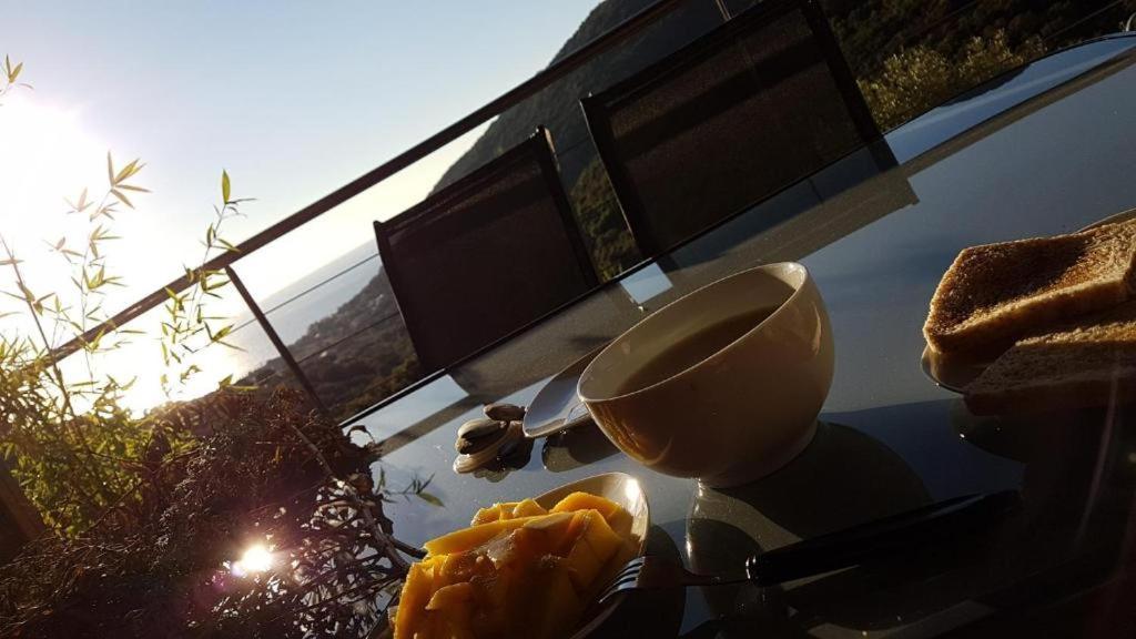 Cap Corse Uribellinu 1, Petit Dejeuner Partine Esterno foto