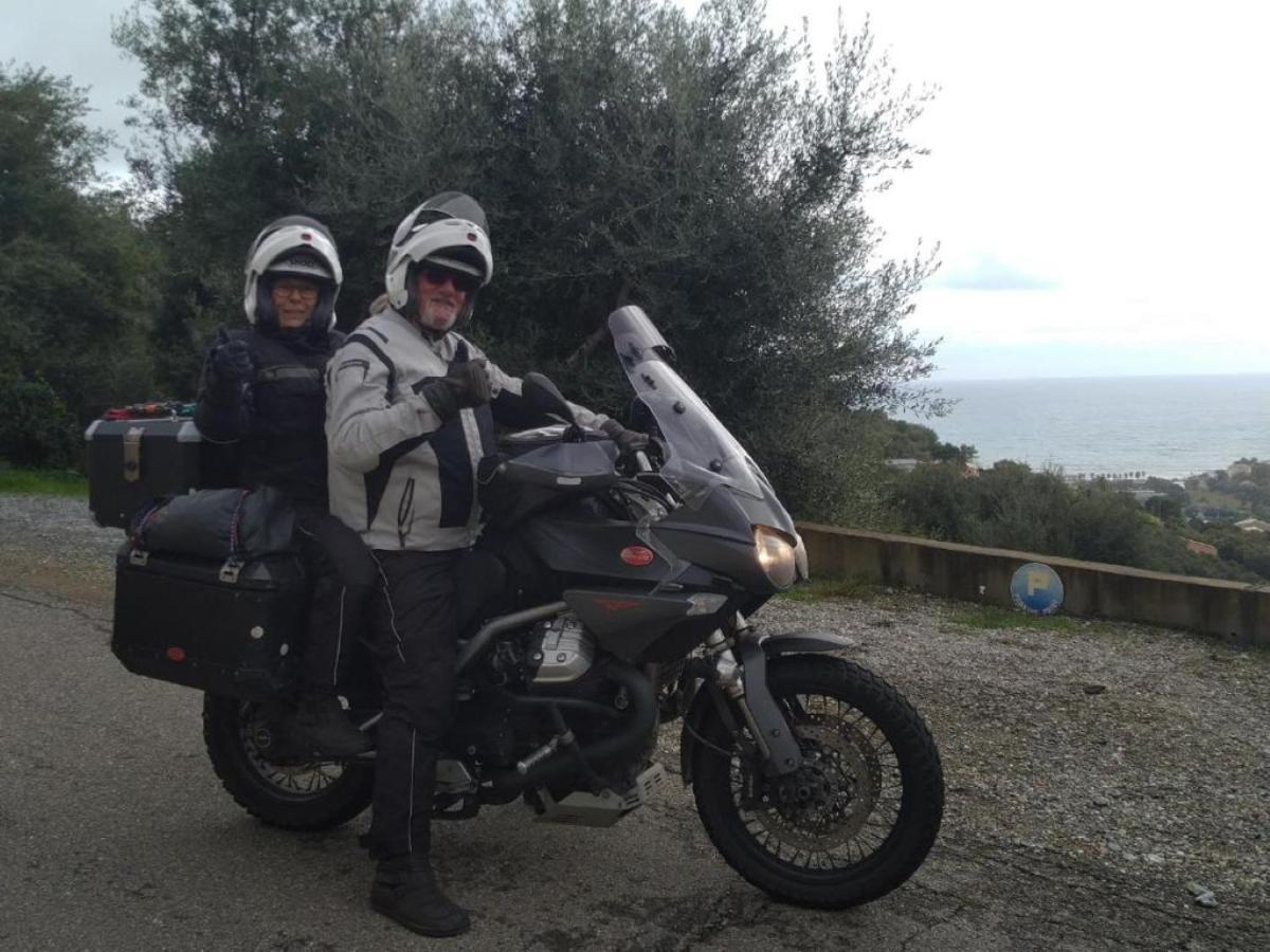 Cap Corse Uribellinu 1, Petit Dejeuner Partine Esterno foto